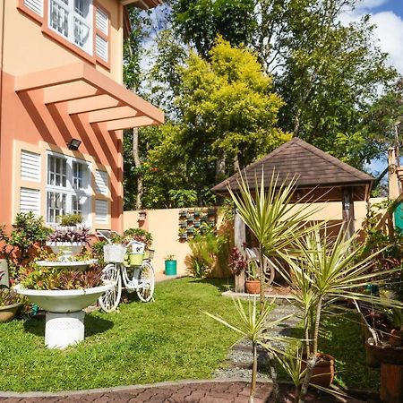 טגאיטאי Charming Tagaytay Vacation Home מראה חיצוני תמונה