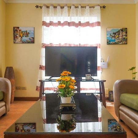 טגאיטאי Charming Tagaytay Vacation Home מראה חיצוני תמונה